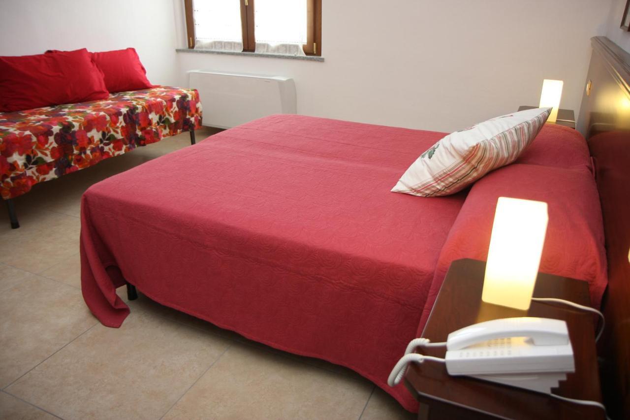 Gli Acini Bed & Breakfast Pietra de' Giorgi Exterior photo
