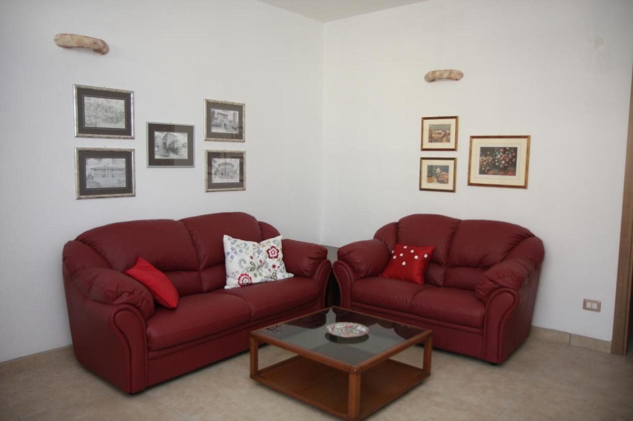 Gli Acini Bed & Breakfast Pietra de' Giorgi Exterior photo