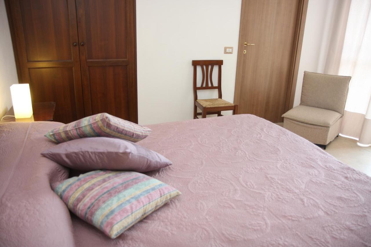 Gli Acini Bed & Breakfast Pietra de' Giorgi Exterior photo